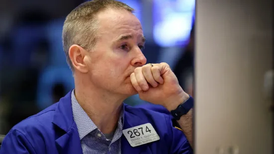 午盘:美股继续上扬 三大股指均创新高